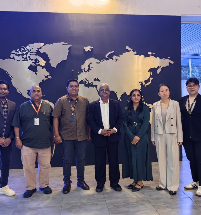 Delegates from ICMS visiting Twintech International University College of Technology